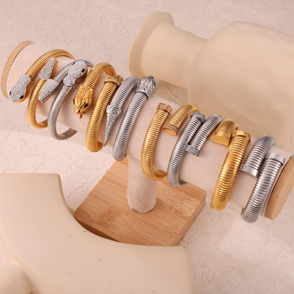 18K Gold Plated Zirconia Inlaid Titanium Steel Snake Head Tail Chain Bracelet