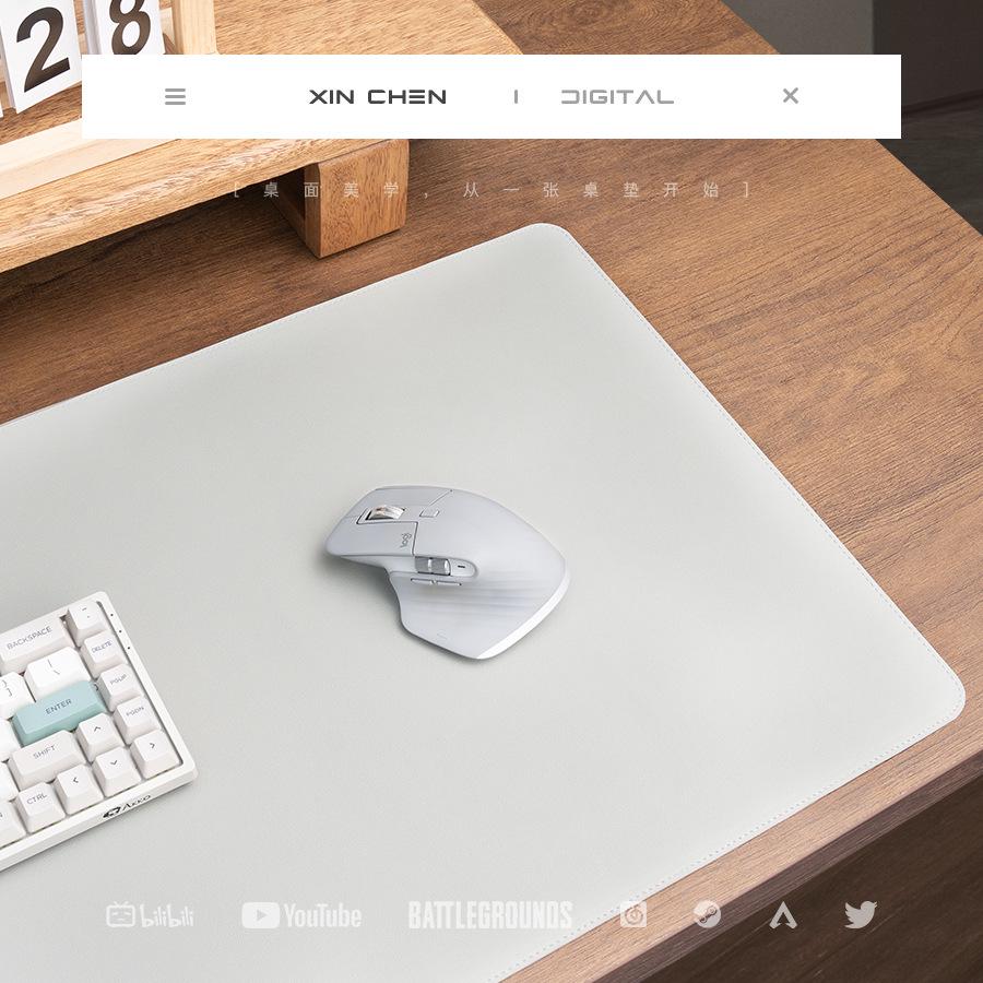 Extra-Large Non-Slip Leather Mouse Pad with Customizable Solid Color and Locked Edge