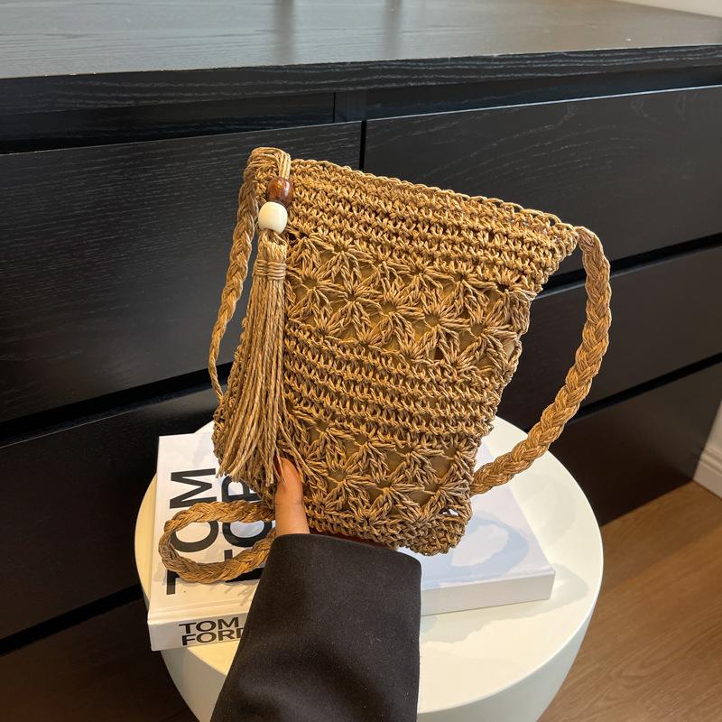 Simple and fashionable small bag 2025 summer new fashion trend shoulder bag retro casual fashion messenger bag