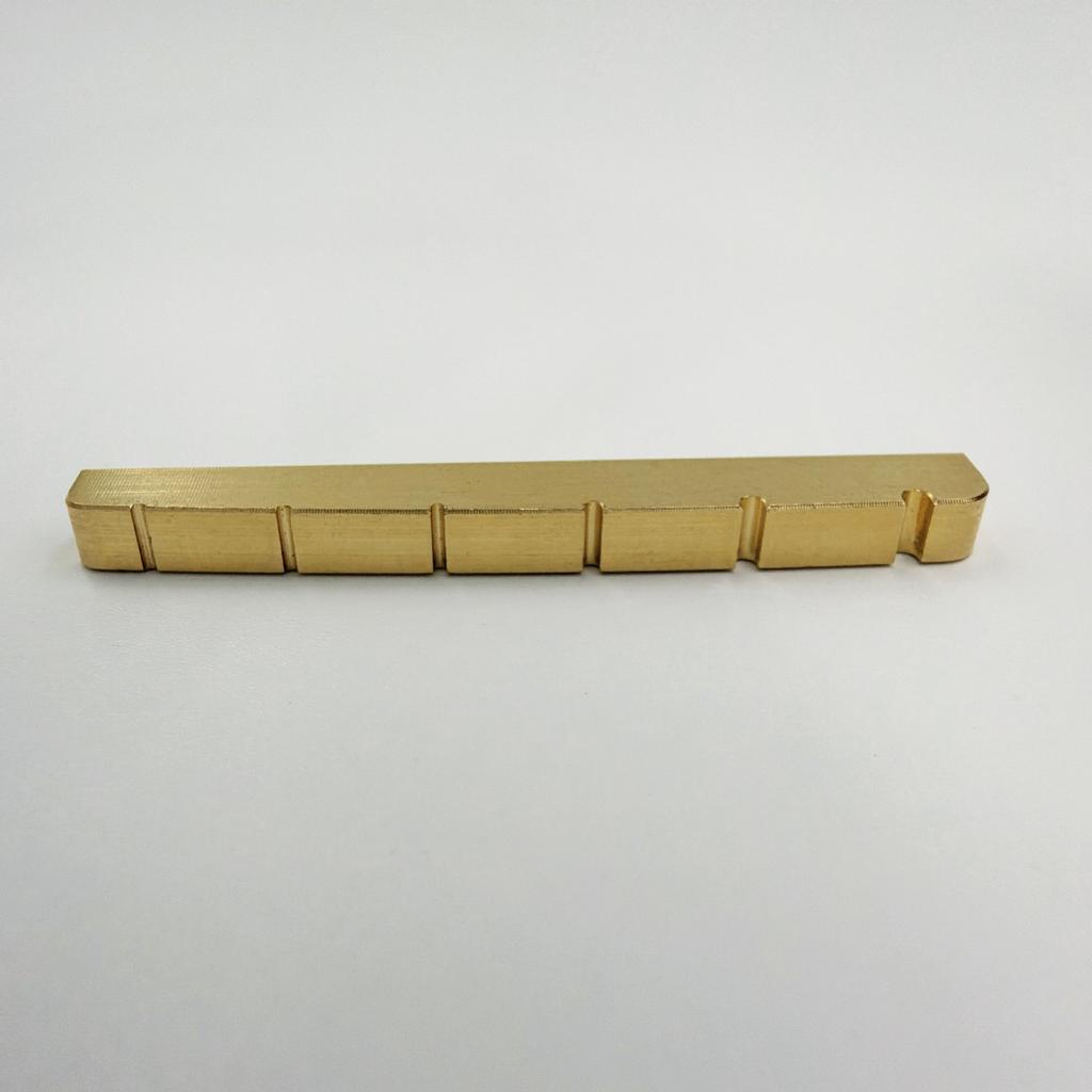 ST 6-Saiten E-Gitarre Messing-Sattel Massiver Reinkupfer E-Gitarren-Sattel Brücke: 42 mm/43 mm lang