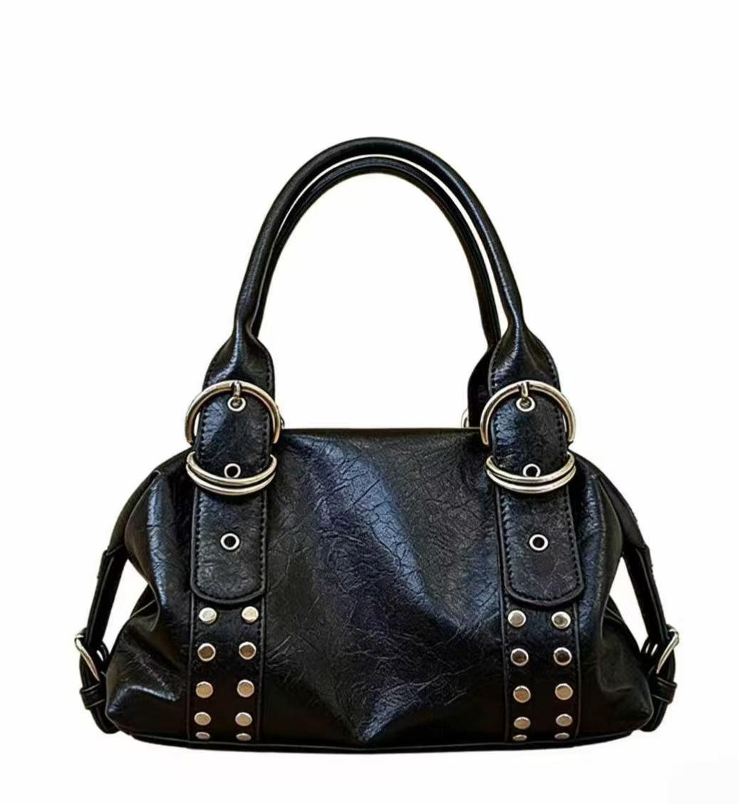 

Korean Style Large Capacity Women s Soft Leather Cylinder Tote – Single Shoulder or Crossbody Use 29*10*18 cm чёрный