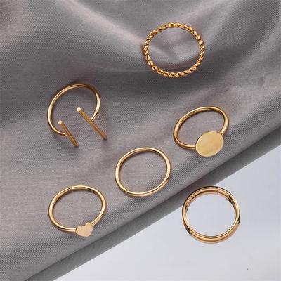 Elegantes und vielseitiges Mode-Rundes Liebesring-Set Ring-Set Herzförmiger Schlichter Ring Ring Beliebter Damen-Schmuck