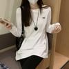 Biały T-shirt z długim rękawem z okrągłym dekoltem, jesienna bluza, warstwa bazowa, leniwy i swobodny podstawowy top o średniej długości dla kobiet