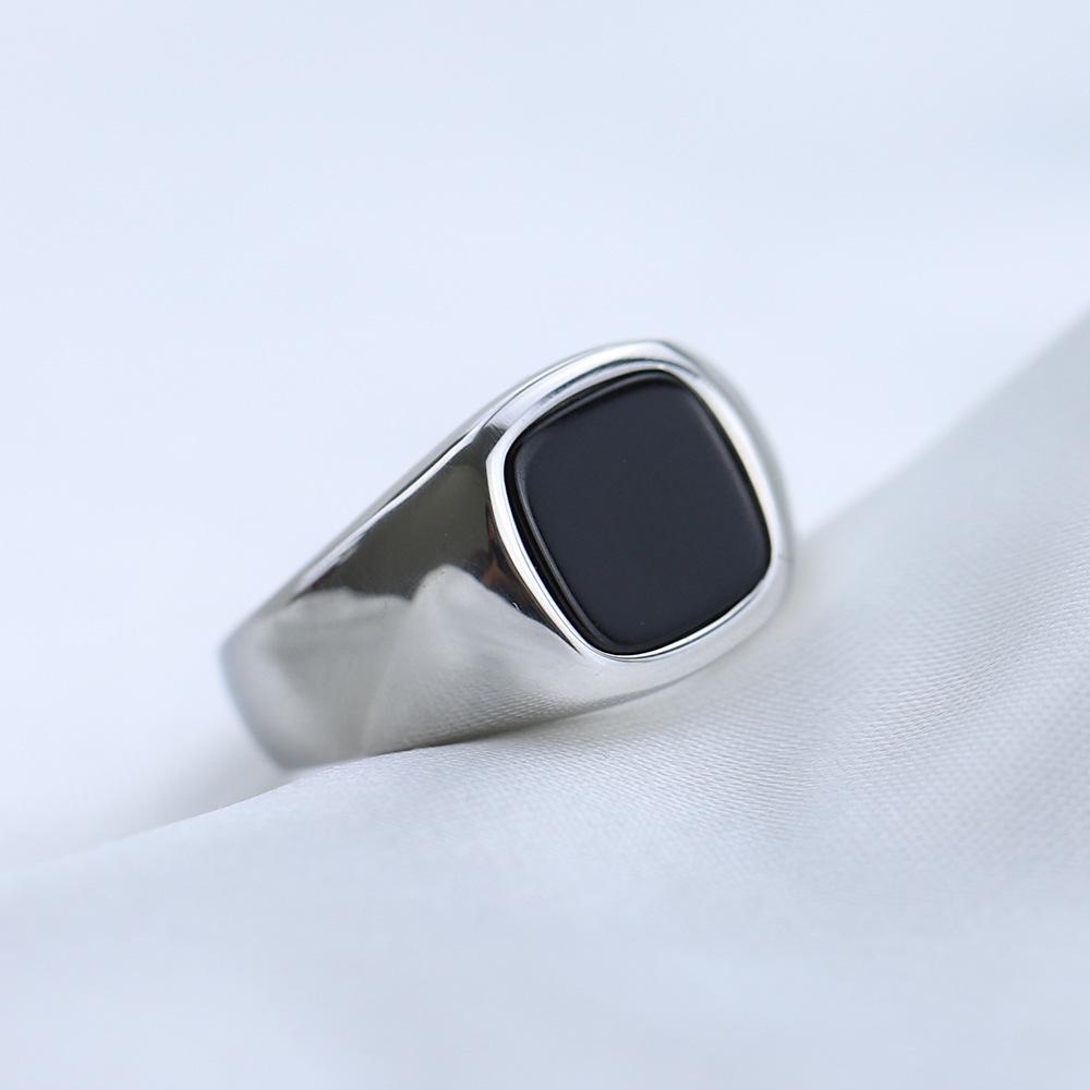 European & American Retro Geometric 12MM Stainless Steel Ring with Diamond Inlay - Versatile Fashion Accessory Size 12