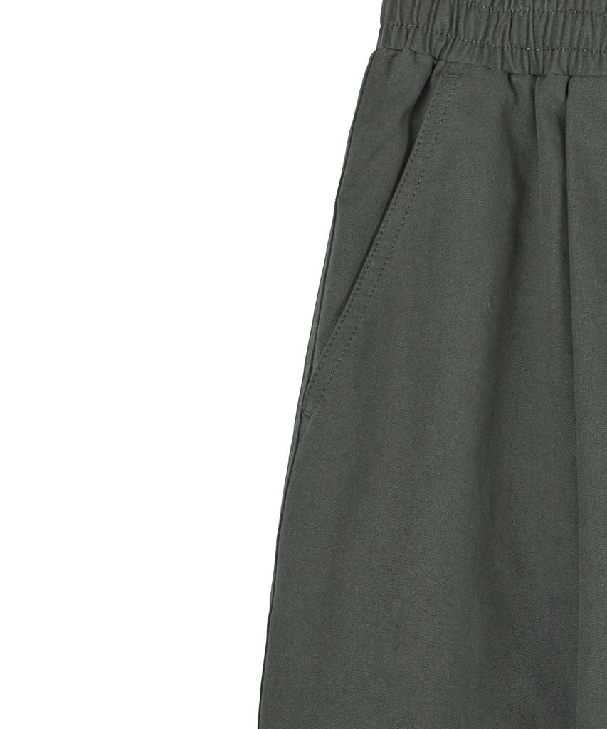 HOOVES Wide Chino Single-Pleat Elastic Pants [Khaki]