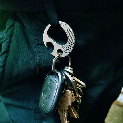 Mini-Schlüsselanhänger Tragbare Rucksack-Verbindungsschnalle Kreatives Geschenk für Männer
