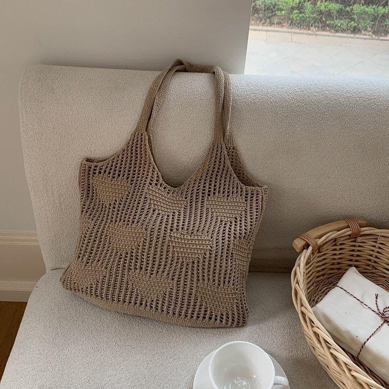 Large capacity tote bag woven bag summer shoulder bag women's hand-woven bag new holiday beach bag