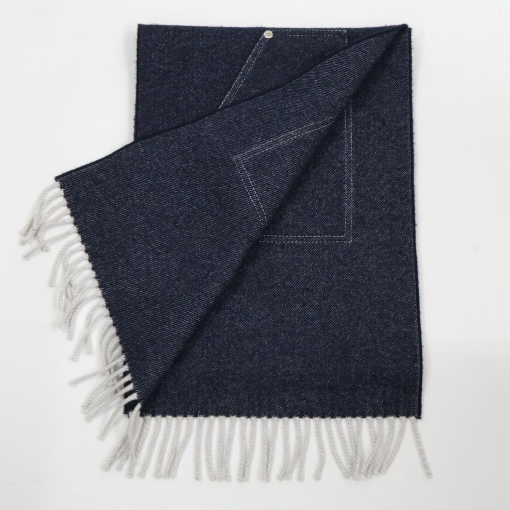 HERMES [Excellent condition/Domestic genuine] Pocket cargo cashmere Scarf IndigoUsed