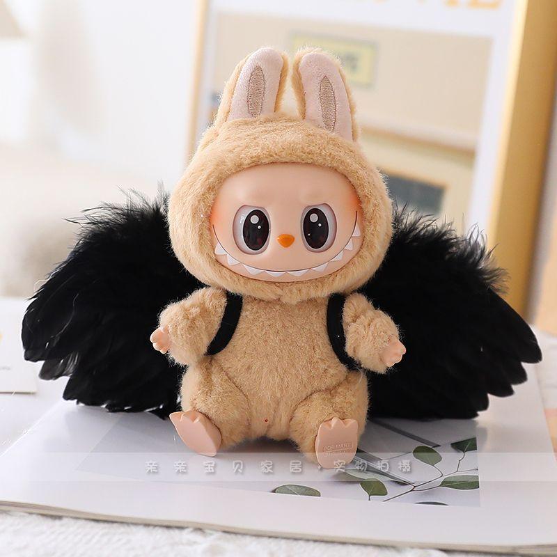 Labubu Puppenkleidung LABUBU Sitzende Party-Puppe Federflügel Engel-Accessoires