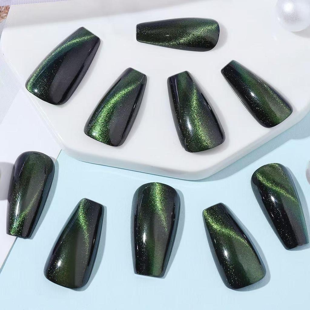 24pcs Gradient Cat Eye Trapezoid Nails: Autumn/Winter Black & Green Nail Art Stickers