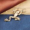 Brass Frog Decoration Mini Frog Metal Statue Antique Copper Crafts Office Home Tea Pet Table Decoration