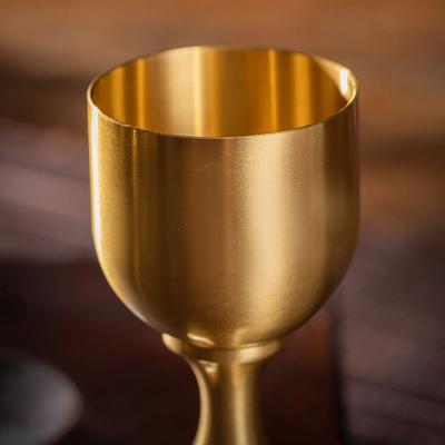 Gold Brass Chalice Cup Cocktail Wine Goblet Brass Beverage Goblet Metal Liquor Cup for Party Home Accessories Desktop Decor