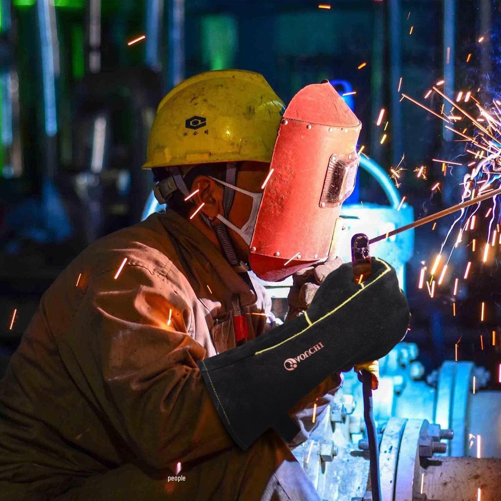 Heat-Resistant BBQ Grill and Welding Gloves - Long Cowhide Protective Wear