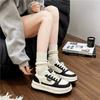 Herbstmuffin dicke weiche Sohle neue Sport- und Freizeitschuhe erhöhende flache Grundplatte Schuhe