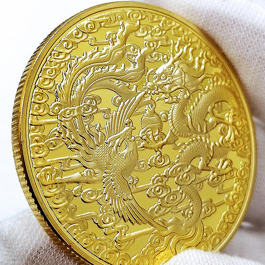 Chinesische Glücksmünze – Drache & Phönix, Goldfarben, 45 Mm, Sammlerstück