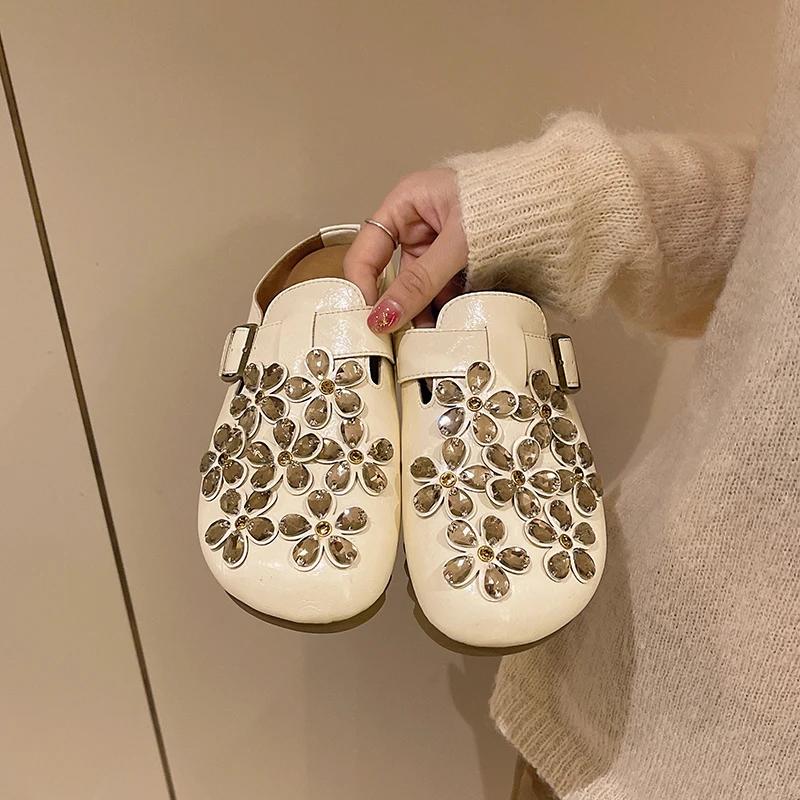 Flats Shoes Women Fashion New High Quality Light Slip on Causal Round Toe Slippers New Plus Size Flat Slippers Zapatos De Mujer