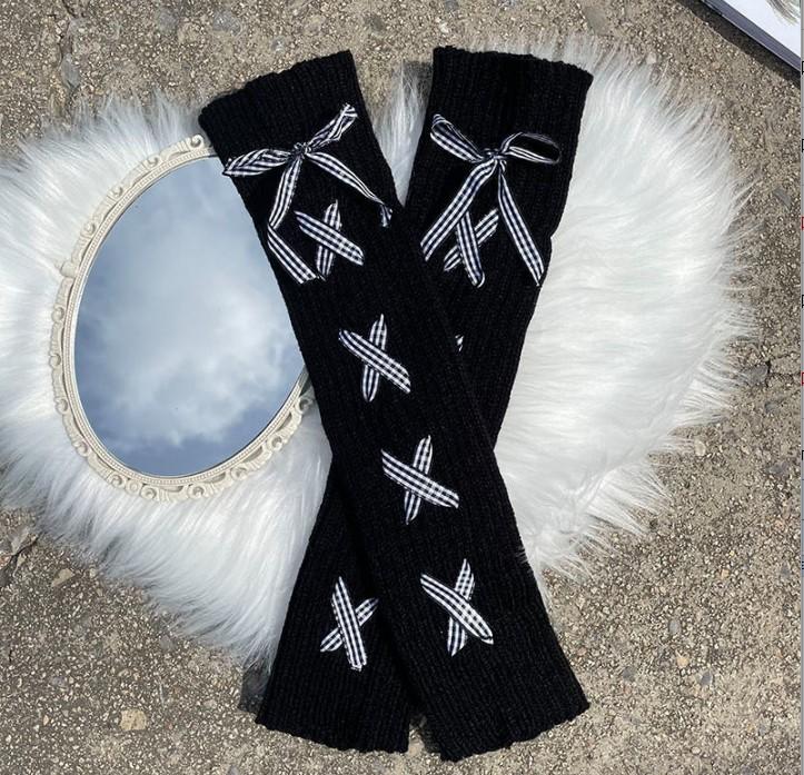 

Women s And Winter Warm Cute Cross-strap Bowknot Pile Socks One Size
