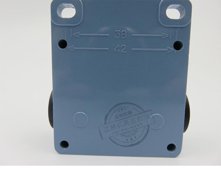 CSA Waterproof & Dustproof Self-Reset Limit Switch 001/012/021/031/061/071/081