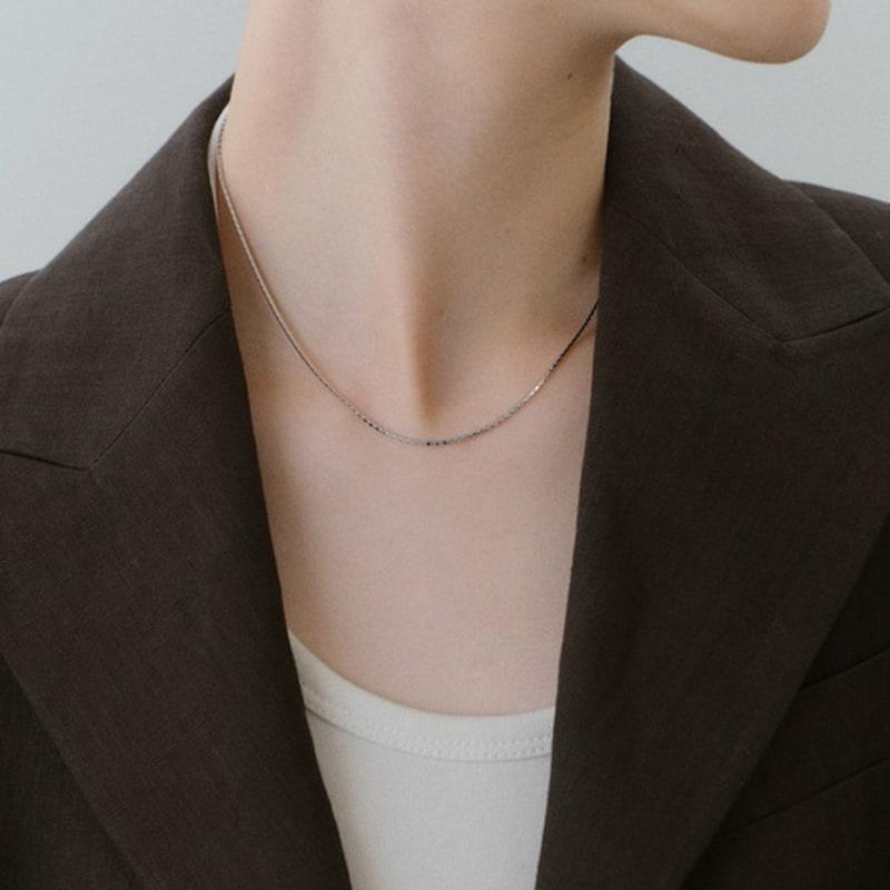 NORMALLEE [White gold] Bold Line Necklace