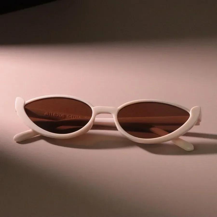 Retro Cat Eye Designer Sunglasses Small Frame Mirror Lens for Women Men Vintage Outdoor Sun Glasses Oculos De Sol