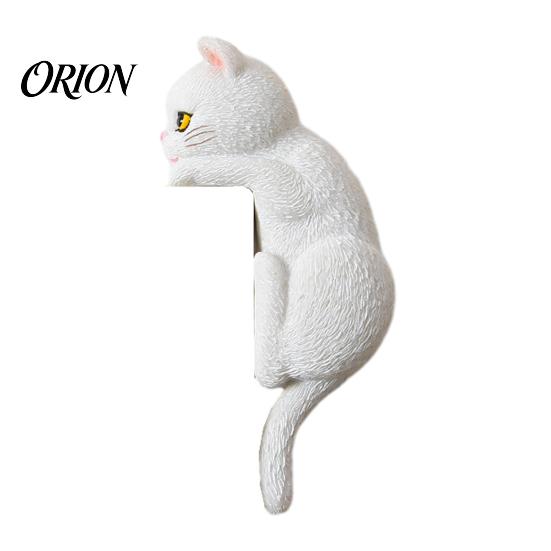 Unique Home Interior Accents 3D Cat Light Switch Sticker, Decorative Resin Wall Plate Cover, Cute Animal Double Socket Guard Stickers, Peel And Stick