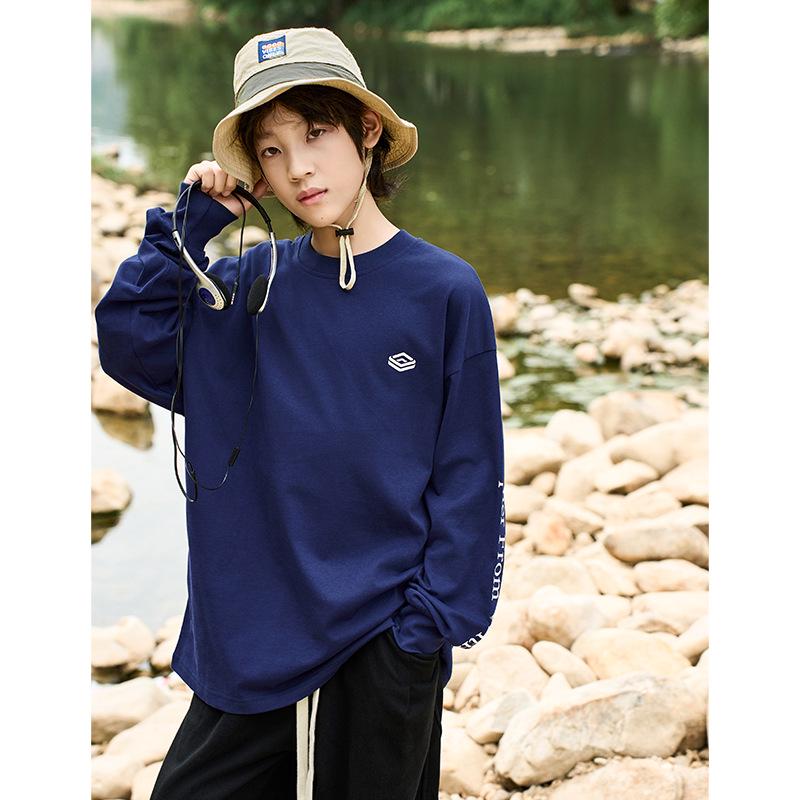 

Side Print Long Sleeve T-Shirt for Big Boys: Casual White & Blue Classic - Autumn 2025 Edition темно-синього кольору