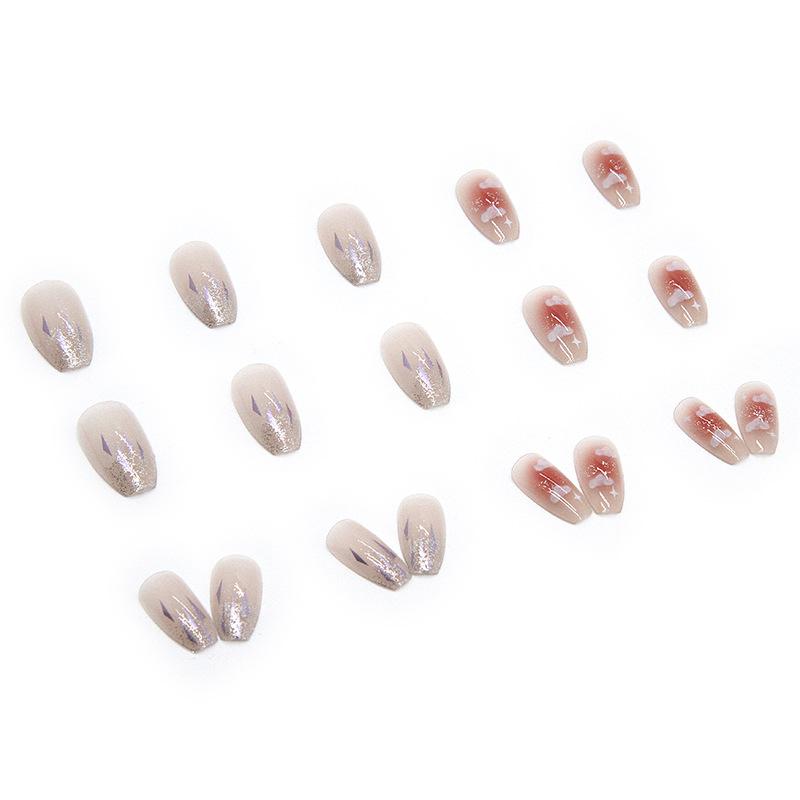 24 Stück tragbare Nagelaufkleber, Ballettnagel, Eis, transparent, glänzend, Wolkennagelstück, künstliche Nägel, abnehmbarer fertiger Nagel