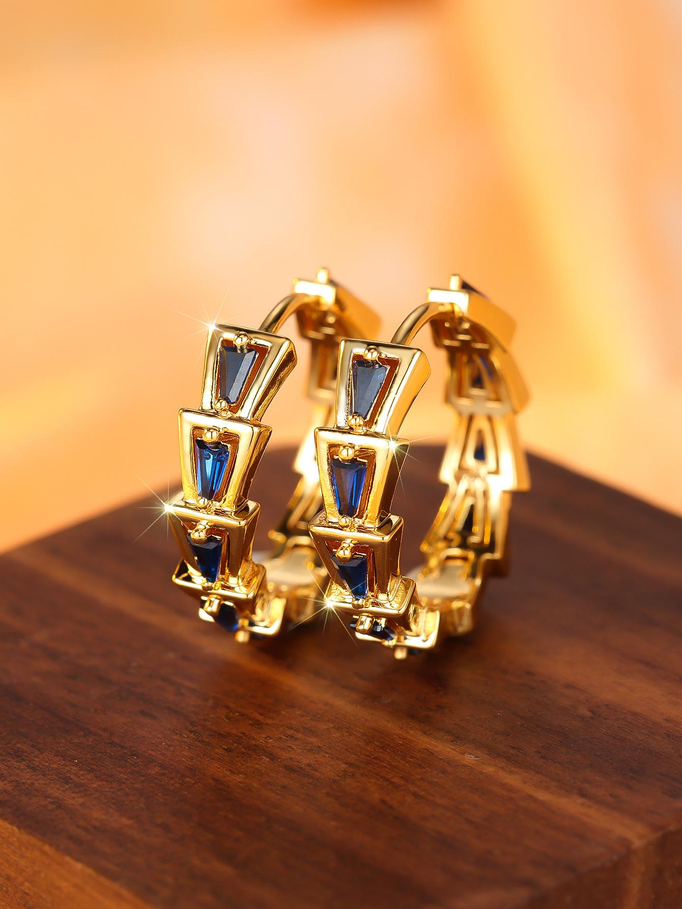 Hot-selling exaggerated gold ladder square circle earrings, ear buckles, personalized versatile trend earrings jewelry