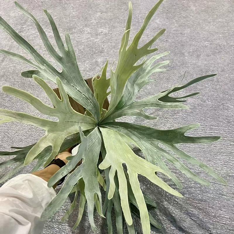 1PC Fake Plants Vertical Wall Accents Artificial Greenery For Floral Arrangements Simulated Deer Antlers & Euphorbia Modern