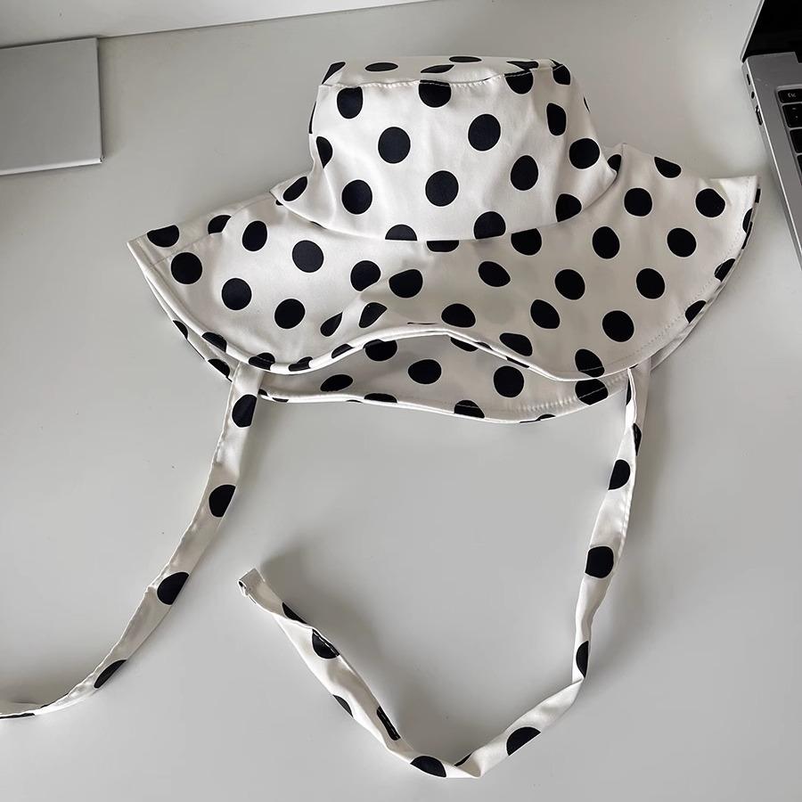 Sweet and Cute Polka Dot Tie-up Red Bucket Hat for Women, New Summer Vintage French Street Sun Shade Hat with Large Brim