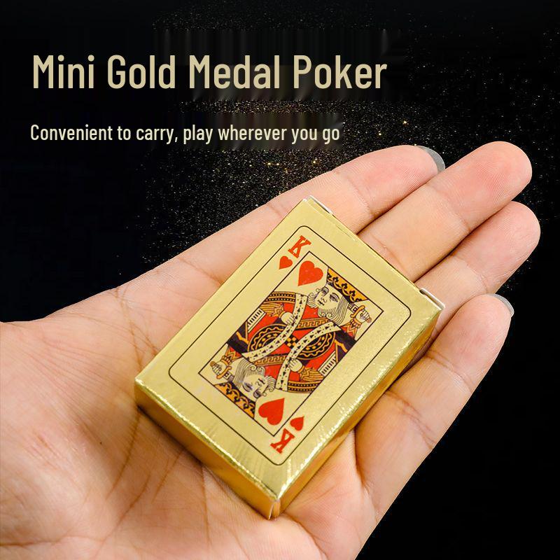 Goldene Mini Tyrant Wasserdichte PVC Spielkarten - Taschenpoker in Handflächengröße 3x5cm