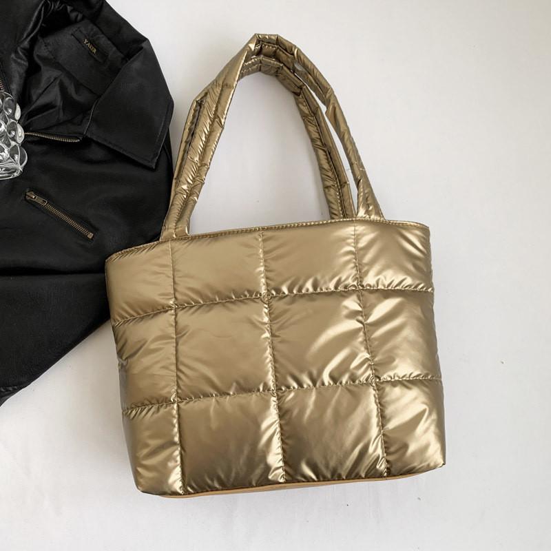 

Fashionable Soft Medium Hardness Shoulder Bag For Women With Phone Pocket And Zipper золотий