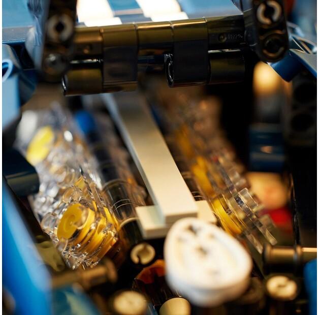 LEGO Technic 42154 Ford GT 2022 версия