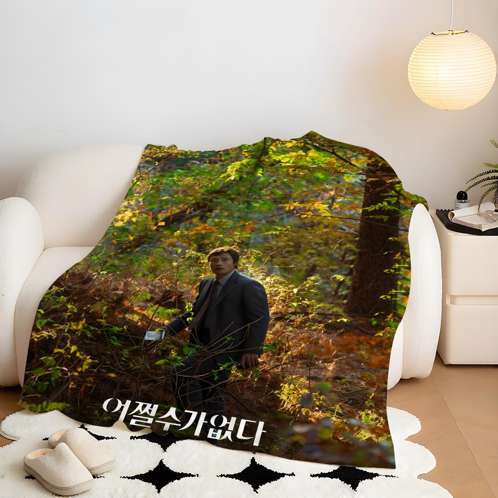 Art N-No O-Other C-Choice Throw Flannel Throw Blanket, Lightweight Cozy, Durable Washable Cute Cool