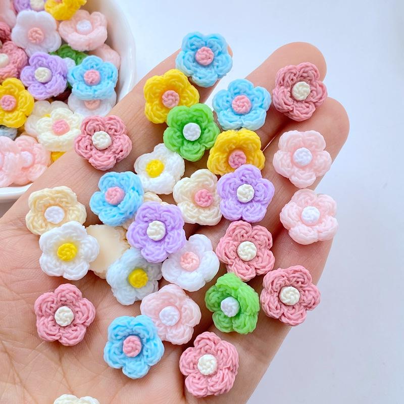 50Pcs New Cute Mini 12mm Simulated Yarn Flower Flat Back Fit Phone Manicure Deco Anicure Embellishments For Hair Bows Accessorie