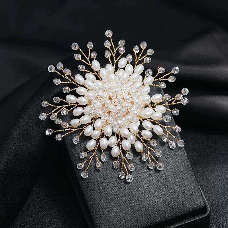 1PC Floral Shape Elegant Coat Accessories Jewelry Luxury Crystal Beaded For Women Girls Hand-woven Brooch Pin Flower Pearl