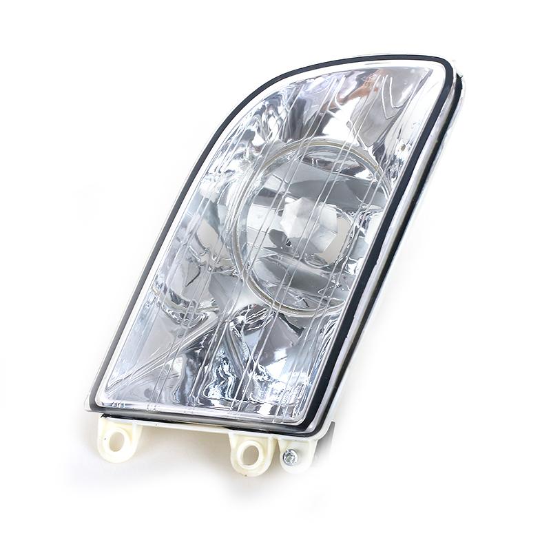 Car LED Light Fog Light For VW Skoda Octavia A5 MK2 Sedan Combi 2004 2005 2006 2007 2008 New Front LED Fog Light With Bulbs