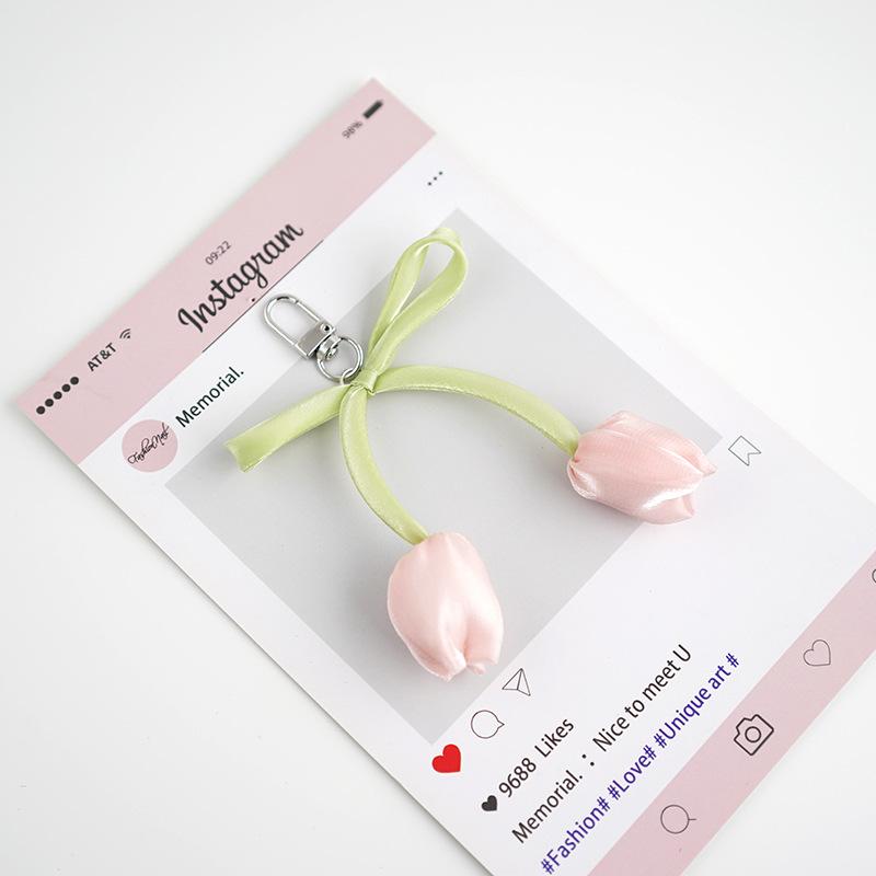 Trendy Všestranná Klíčenka s Tulipánovou Mašlí Roztomilá Klíčenka s Mašlí Přívěsek Pro Ženy Dívky Vynikající Dekorace Batohu Doplňky Dárky