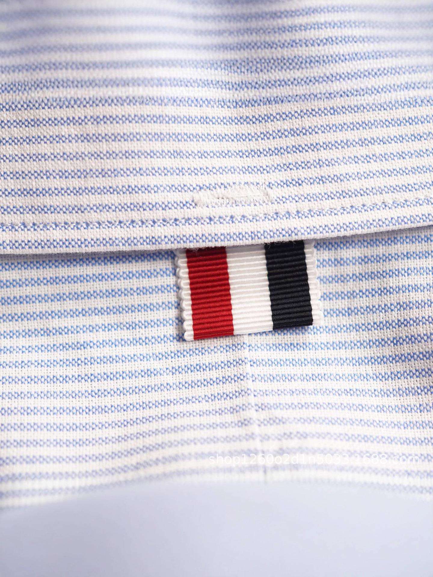 

Unisex Oxford Cloth Long Sleeve Shirt with Double Sleeve Stripes XL світло-синій колір