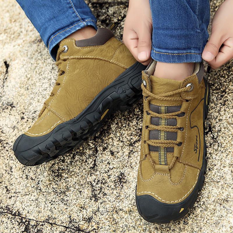 Plus Size 38-46 Nové Outdoorové pánské boty Ručně vyráběné turistické boty z pravé kůže Pánské protiskluzové teplé zimní boty pro muže Sněhule