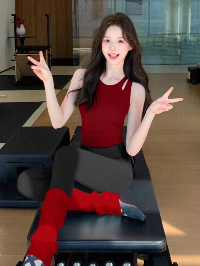 Red Women's Yoga Top with Chest Pads - Stylish Activewear for Pilates and Fitness