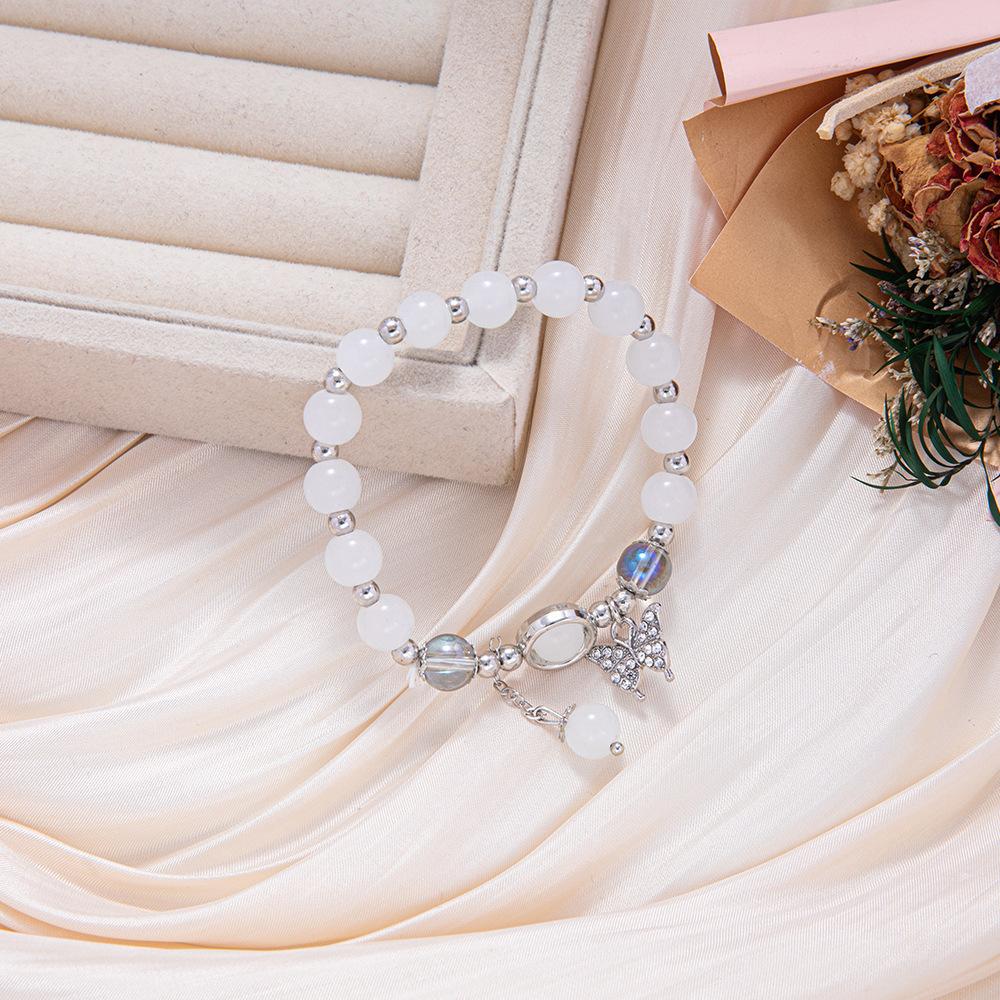 Fashionable Bracelet with Simple Pendant Bracelet Suitable for Giving Jewelry Gifts To Ladies and Friends