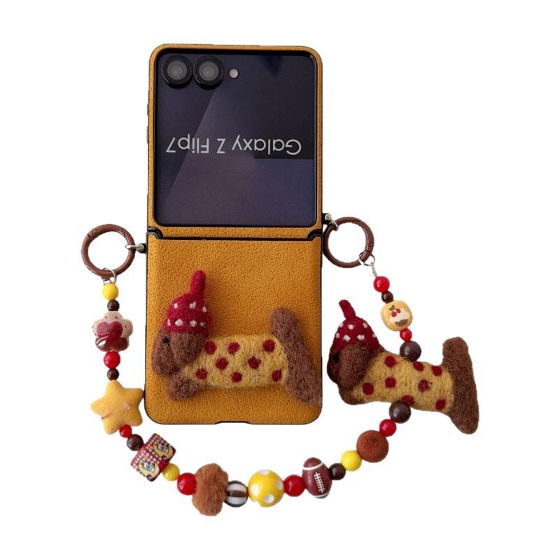 Autumn and Winter Plush Dachshund Suitable for Samsung ZFlip7 Mobile Phone Case Folding Screen Zflip6/5 Lanyard 4 Protective Case