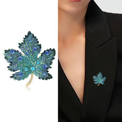 Wykwintny Liść Klonu Czerwonego Broszka do Klapy, Wysokiej Klasy Pin do Garnituru Podkreślający Temperament, Luksusowy Wszechstronny Dodatek Damski