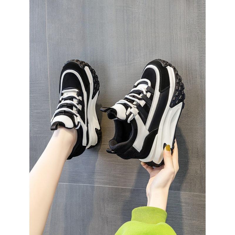 Stélka pro zvýšení výšky Táta Boty Dámské Boty Jarní Novinka Volný čas Sportovní Malé Fried Street Silné dno Boty na platformě