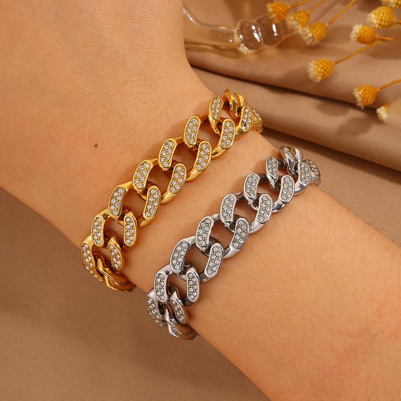 Fashion European and American full diamond titanium steel women's light luxury high-end sense, hot-selling original design hip-hop style
