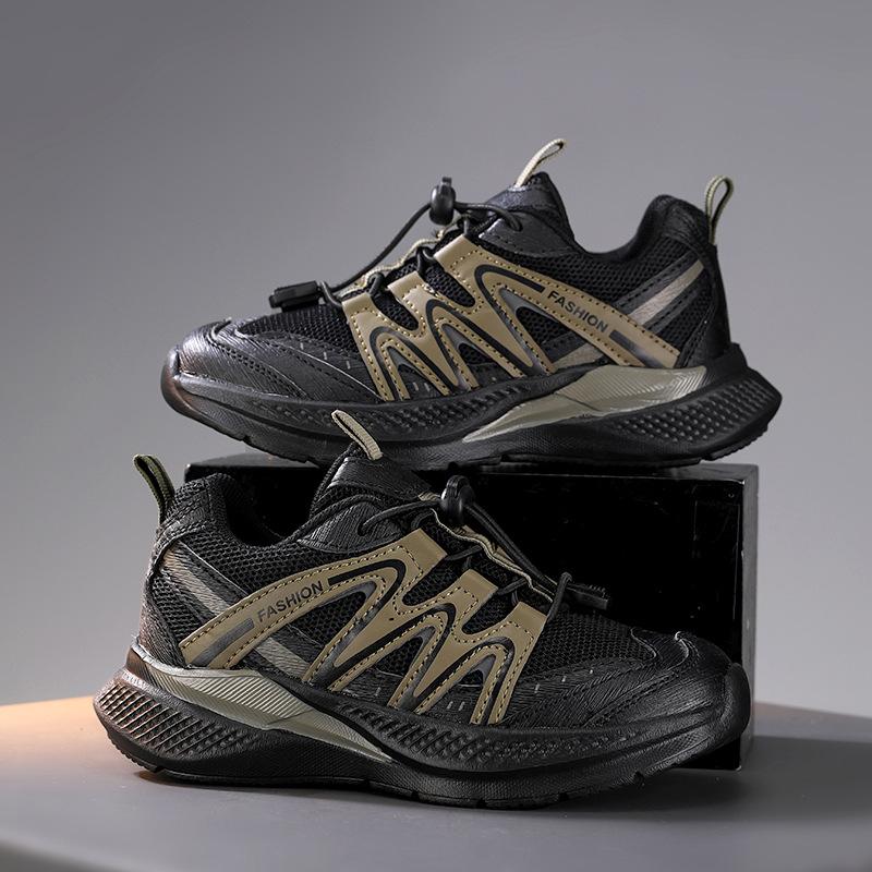 Boys' Spring and Autumn Athletic Shoes, Breathable Mesh Running Shoes, Soft-soled, Non-slip, for Older Children and Students