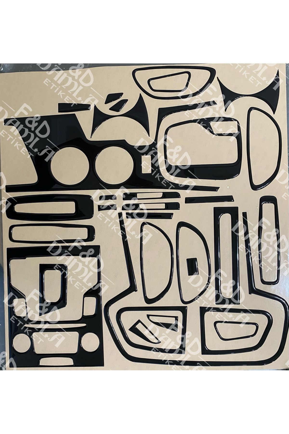 

Renault Megane 4 Torpido, Konsol, Trim, Göğüs Maun Kaplama Parlak Siyah Renk Set