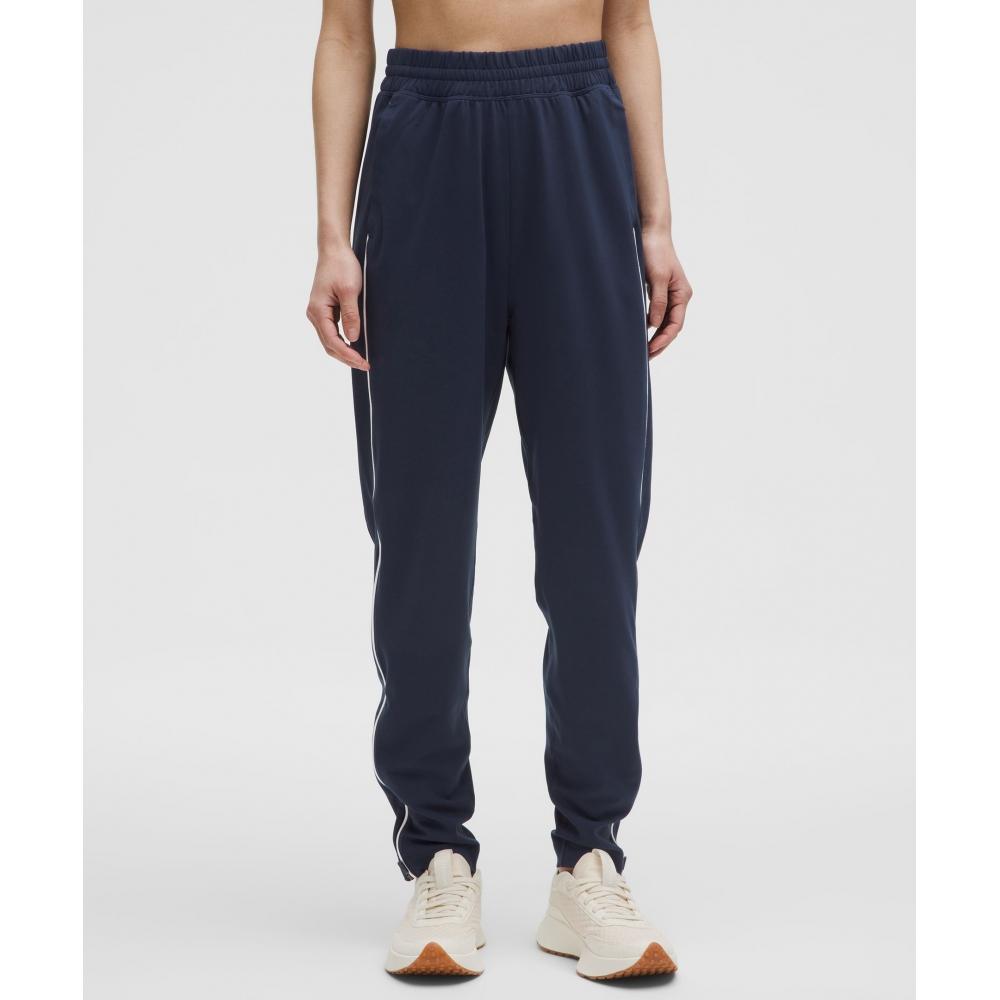 Lullulemon Everlux High-Rise Zip-Leg Track Pants *Asian Fit