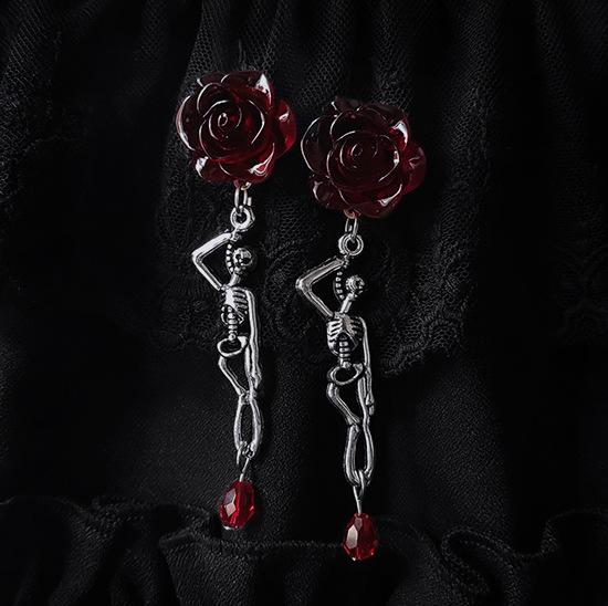 

Punk Gothic Dark Blood Rose Flower Skeleton Man Crystal Dangle Earrings for Women Hallowmas Classic Retro Jewelry Accessory Gift
